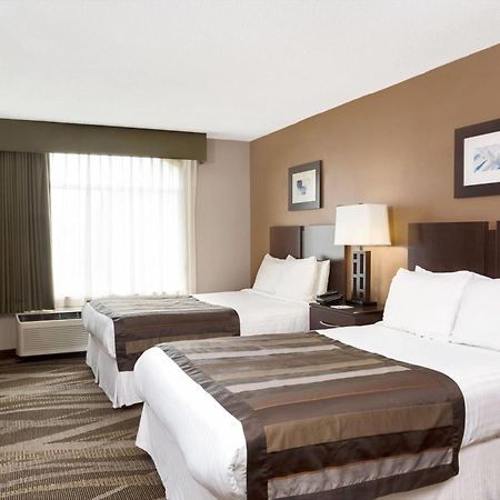 Hotel Wingate By Wyndham Raleigh Durham / Airport Extérieur photo