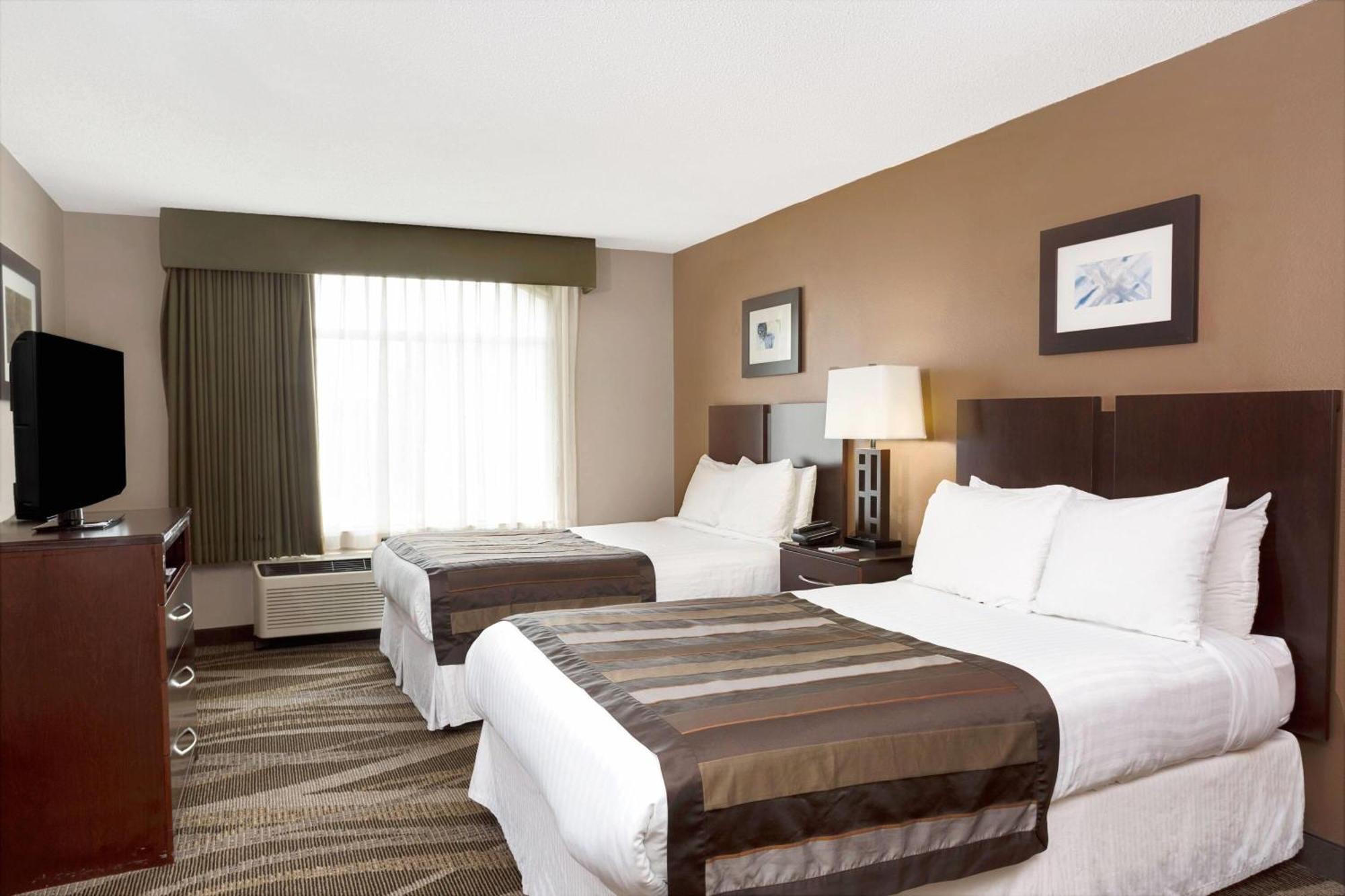 Hotel Wingate By Wyndham Raleigh Durham / Airport Extérieur photo